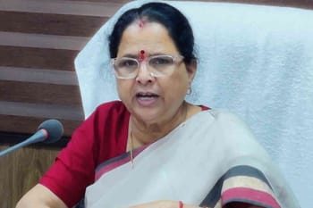 Uttarakhand News: स्कूल परिसर में देह व्यापार मामला, महिला आयोग सख्त, डीएम को जांच के निर्देश