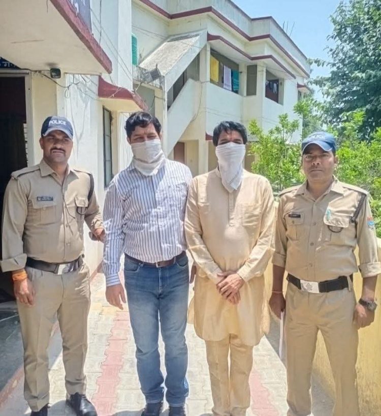 बड़ी खबर : प्रसिद्ध लोक गायक पवन सेमवाल गिरफ्तार