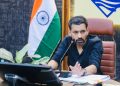 सीएम हेल्पलाइन में लंबित शिकायतों पर डीएम सख्त, डीएम ने विभागों को दी कड़ी हिदायत