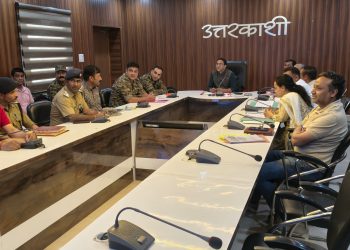 भारत-चीन सीमा पर तेज होगा इंफ्रास्ट्रक्चर विकास, रक्षा परियोजनाओं की समीक्षा में डीएम सख्त