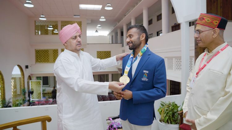 विश्व योगासन चैंपियनशिप में SGRR विश्वविद्यालय का डंका, सुमीर ज्ञवाली ने जीते स्वर्ण और कांस्य पदक