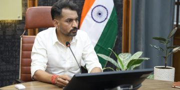 सावधान! वोटर लिस्ट से नाम न कटे, डीएम ने राजनीतिक दलों और मतदाताओं से की बड़ी अपील