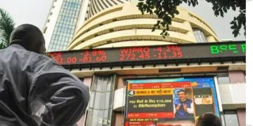 Share Market Boom: सेंसेक्स ने लगाई 500 अंकों की छलांग, निवेशकों की हुई चांदी