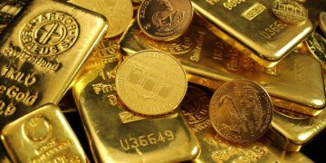 Gold-Silver News: 10 दिन में औंधे मुंह गिरे सोने-चांदी के दाम, खरीदारी से पहले जान लें ताजा रेट