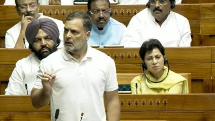 संसद में राहुल गांधी के ‘इडियट’ और ‘अंधभक्त’ बयान पर हंगामा, रिकॉर्ड से हटाई गई टिप्पणी
