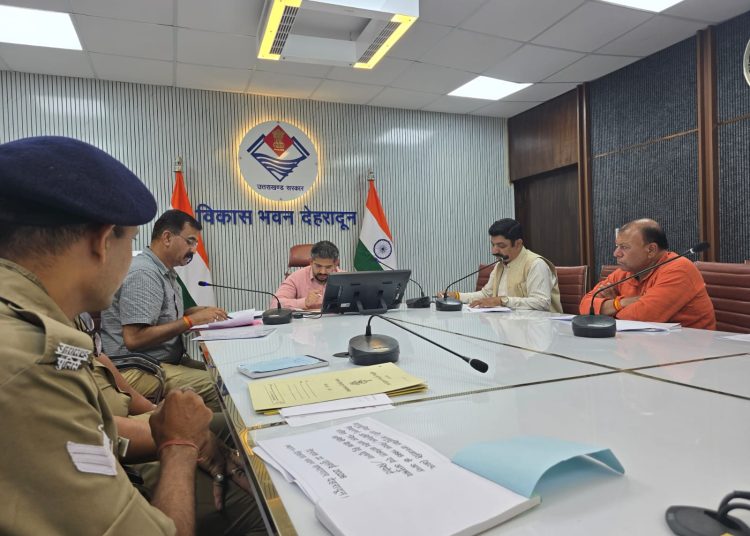 SC/ST पीड़ितों के लिए बड़ी खबर: आर्थिक सहायता और लंबित मामलों पर प्रशासन ने लिया बड़ा फैसला