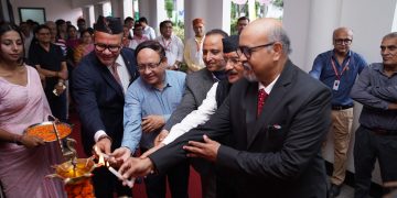 एसजीआरआरयू में स्कूल ऑफ हाॅस्पिटैलिटी एण्ड टूरिज्म मैनेजमेंट के अत्याधुनिक भवन का भव्य उद्घाटन