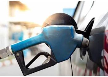 Petrol-Diesel Price Update: कच्चा तेल सस्ता, लेकिन क्या आपके शहर में घटेंगे दाम? जानिए पूरी रिपोर्ट