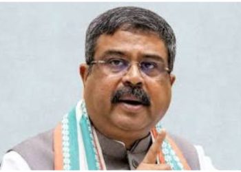 बिग ब्रेकिंग : शिक्षा मंत्री धर्मेंद्र प्रधान ने दिया इस्तीफा