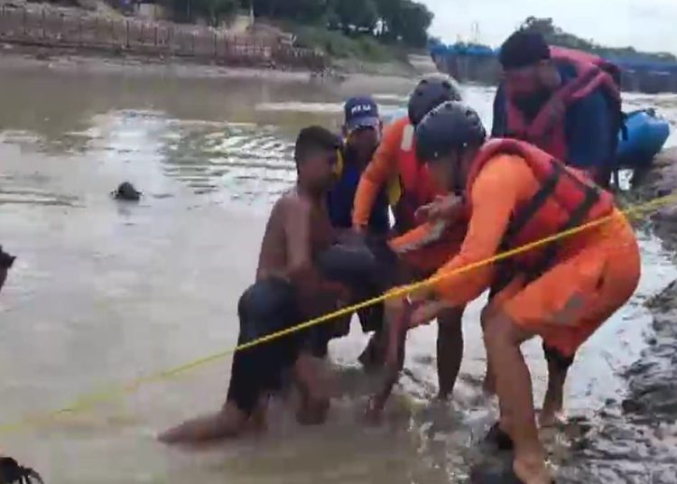 दर्दनाक हादसा: गंगा में डूबने से 4 कांवड़ियों की मौत, रेस्क्यू टीम भी नहीं बचा सकी जान