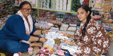 राखी ने बदली सास-बहू की किस्मत! 1200 राखियों से 25 हजार मुनाफा, अब 2000 का टारगेट