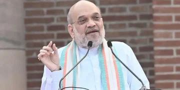 अमित शाह ने आखिर क्यों तोड़ी चुप्पी? कांग्रेस ने बदली रणनीति, अब गृह मंत्री के इस्तीफे की मांग