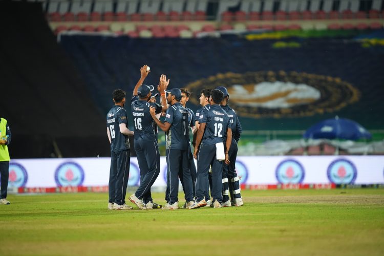UPL 2026 में चौके-छक्कों की बरसात, यूएसएन-देहरादून-नैनीताल ने मारी बाजी; 10 ओवर के मैचों में दिखा जबरदस्त रोमांच