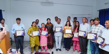 मौत के बाद भी रोशनी बांटेंगे नेत्रदाता! श्री महंत इन्दिरेश अस्पताल में हुआ खास सम्मान