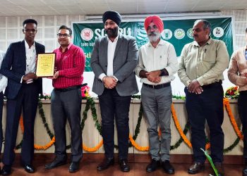 खेती पर मौसम की मार, अब तकनीक बनेगी ढाल! SGRRU में 200 से ज्यादा विशेषज्ञों का मंथन
