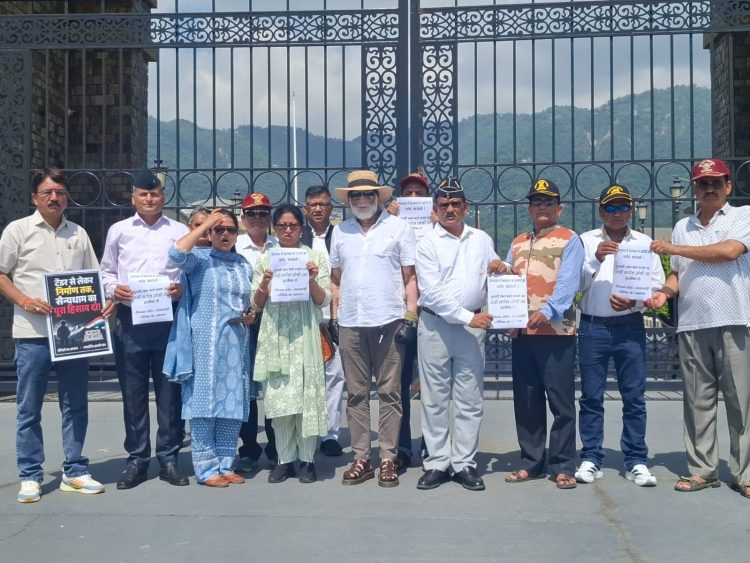 सैन्यधाम पर कांग्रेस का हल्लाबोल, पूछा- आखिर कितना खर्च हुआ, हिसाब कब मिलेगा?