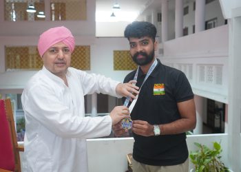 ग्लासगो के मैट पर दिखेगा हर्ष का दम, कॉमनवेल्थ में भारत का प्रतिनिधित्व करेंगे SGRRU के कराटे चैंपियन