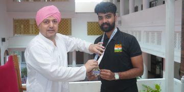 ग्लासगो के मैट पर दिखेगा हर्ष का दम, कॉमनवेल्थ में भारत का प्रतिनिधित्व करेंगे SGRRU के कराटे चैंपियन