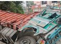 ब्रेक फेल होते ही मची भगदड़! दीवार तोड़कर गर्ल्स हॉस्टल में घुसा ट्रक