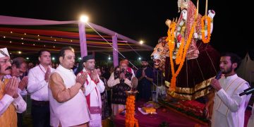 प्रीतम भरतवाण के जागर, DJ सोनल की धूम! SGRRU के नवरंग डांडिया में झूम उठा देहरादून