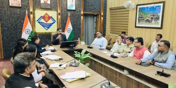 Dehradun News: दीपावली पर पटाखे बेचने से पहले पढ़ लें ये नियम, DM ने तय किए बिक्री स्थल; उल्लंघन पर होगी कार्रवाई