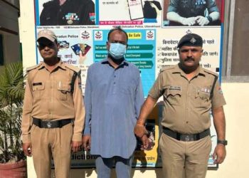 Dehradun Crime: न्यूज प्लेटफॉर्म की आड़ में ब्लैकमेलिंग का आरोप, ₹5 लाख मांगे; हिस्ट्रीशीटर गिरफ्तार