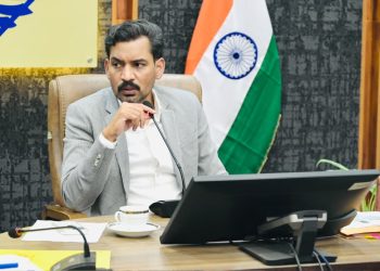 राष्ट्रपति के उत्तराखंड दौरे से पहले प्रशासन अलर्ट, डीएम आशीष चौहान ने तैयारियों को लेकर कसे पेंच