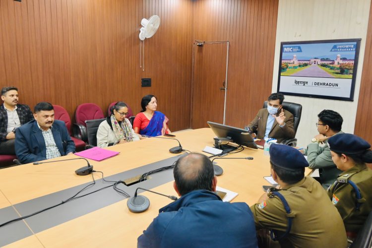 मसूरी विंटरलाइन कार्निवाल की तैयारी तेज, ऐतिहासिक धरोहरों में दिखेगा उत्तराखंड का रंग; सुरक्षा-ट्रैफिक पर भी सख्ती